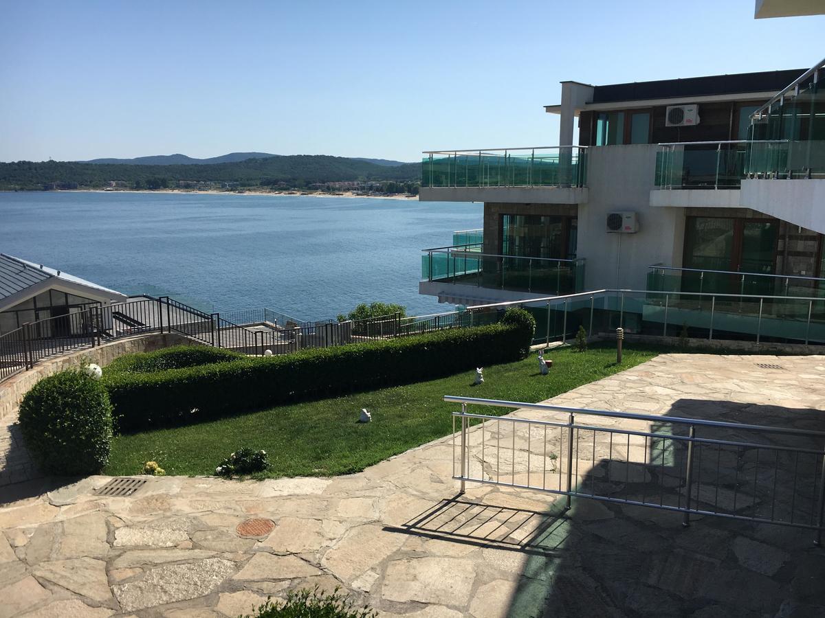 Panorama Bay Apartment Sozopol Exterior photo