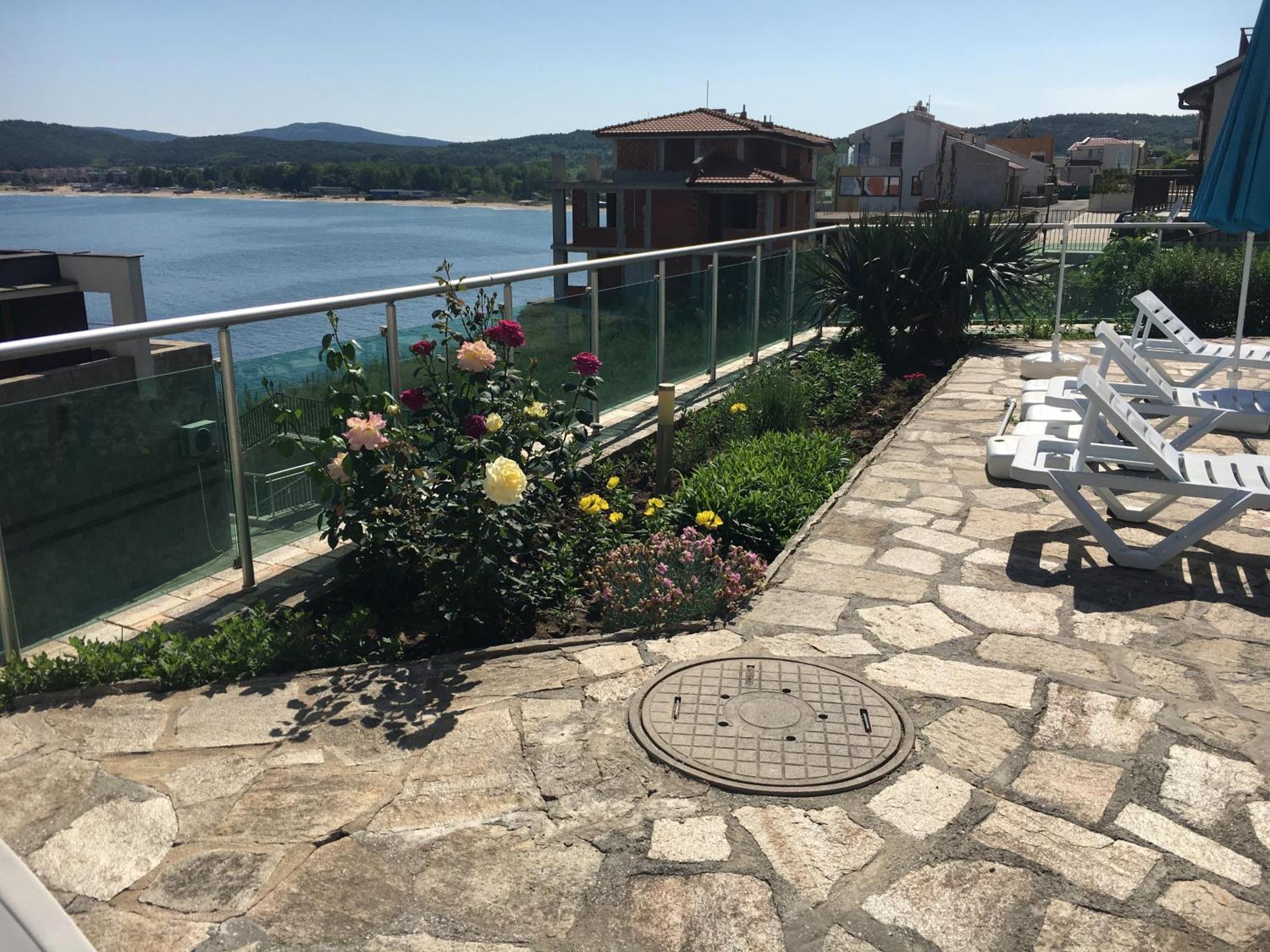 Panorama Bay Apartment Sozopol Exterior photo